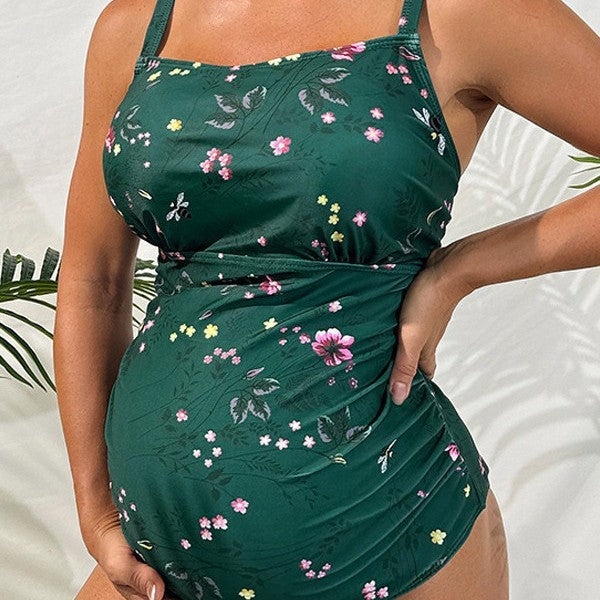Women's one-piece swimsuit with floral ruffle details and elastic design Mune Fashion