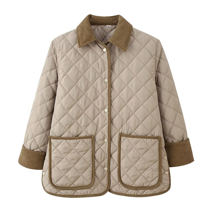 Ladies quilted jacket with cord collar, flap pockets and snap button closure Mune Fashion
