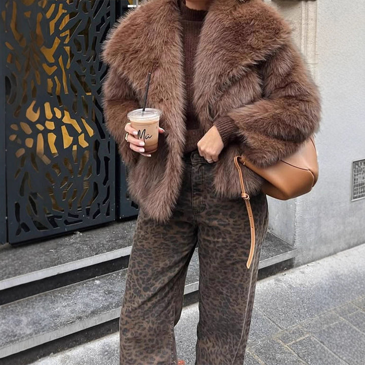 Women Short Voluminous Faux Fur Jacket in Boxy Cut with Large Shawl Collar Mune Fashion