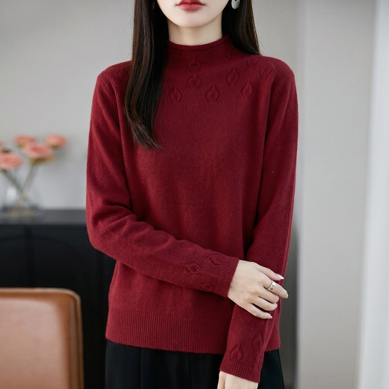 Women's short roll-neck pullover made of fine knit with ajour yoke and ribbed hem Mune Fashion