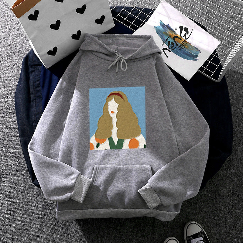Women's hoodie with artistic chenille embroidery in portrait style and kangaroo pocket Mune Fashion