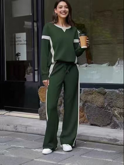 Women nan sports Lounge set with oversized sweatshirt, palazzo pants and side contrast stripes Mune Fashion