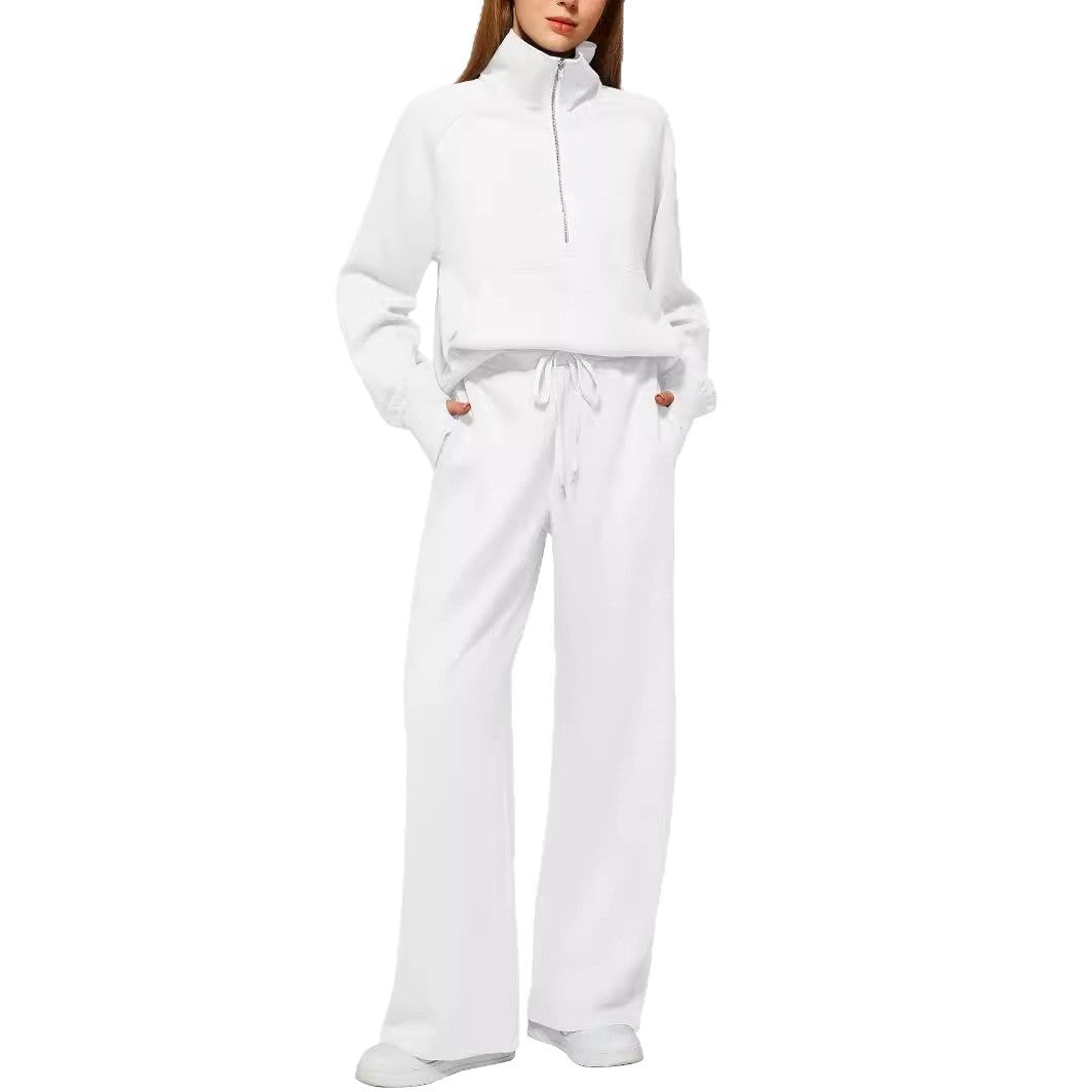 Women half-zip lounge set with high stand-up collar, kangaroo pocket and wide high-waist joggers Mune Fashion