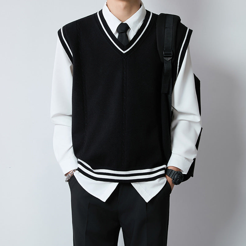 Men's Elegant V-Neck Knit Sweater with Button Placket Mune Fashion