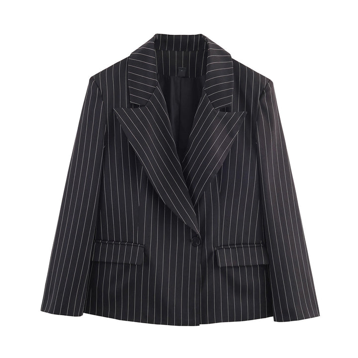 Ladies pinstriped blazer with wide lapels, single-button closure, and flap pockets Mune Fashion
