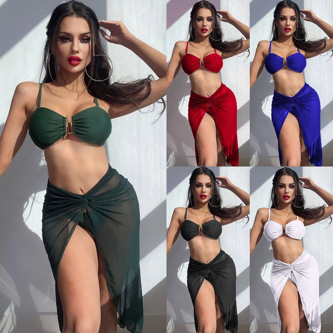 Women’s bikini set with sophisticated cut details Mune Fashion