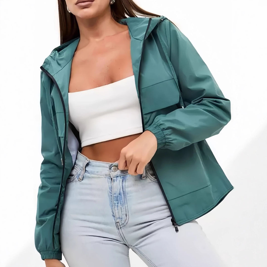 Women's Lightweight and Breathable Transitional Jacket
