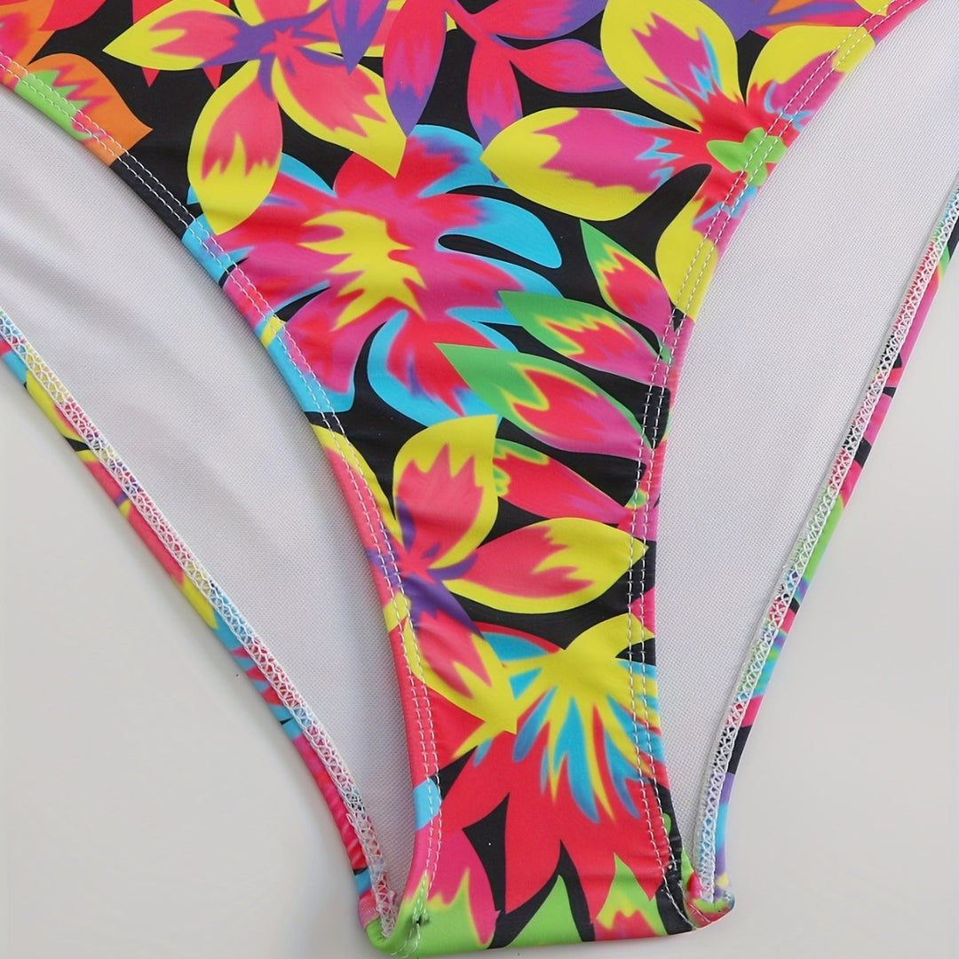 Women's Bikini Set with eye-catching floral design and comfortable cut Mune Fashion