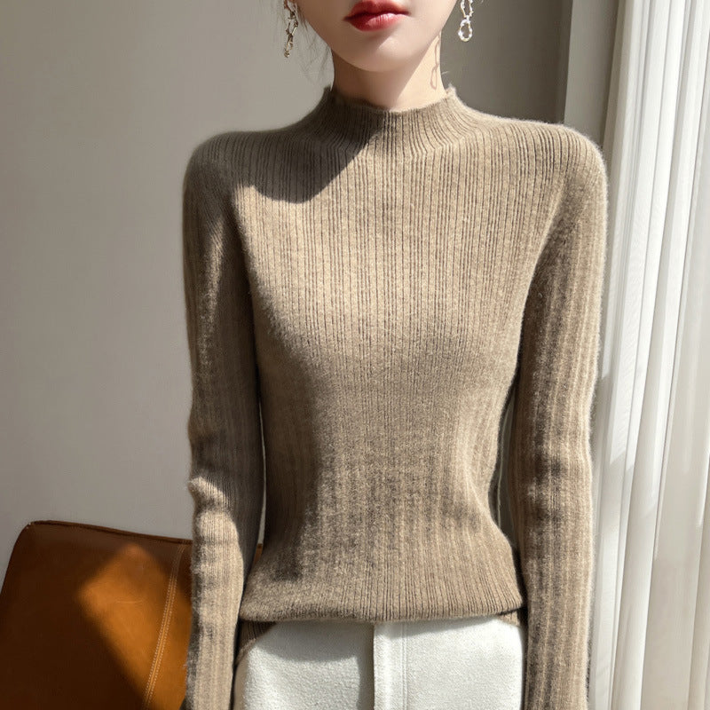 Women's slim-fit fine knit pullover with a short standing collar and fine ribbed texture Mune Fashion