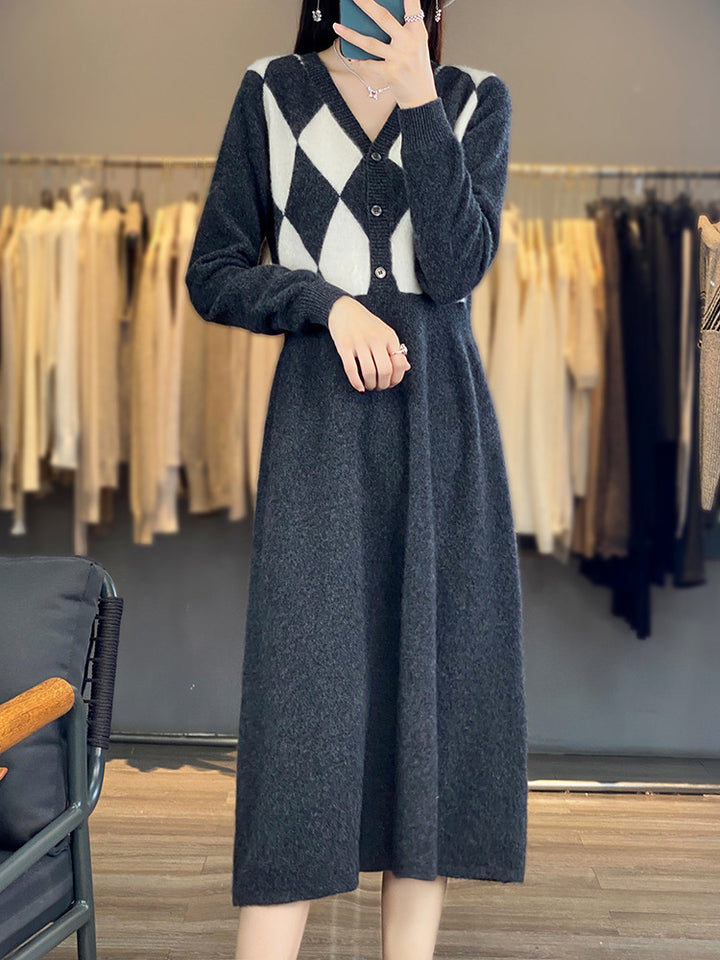 Women's knit set with V cardigan diamond pattern and fitted midi skirt Mune Fashion