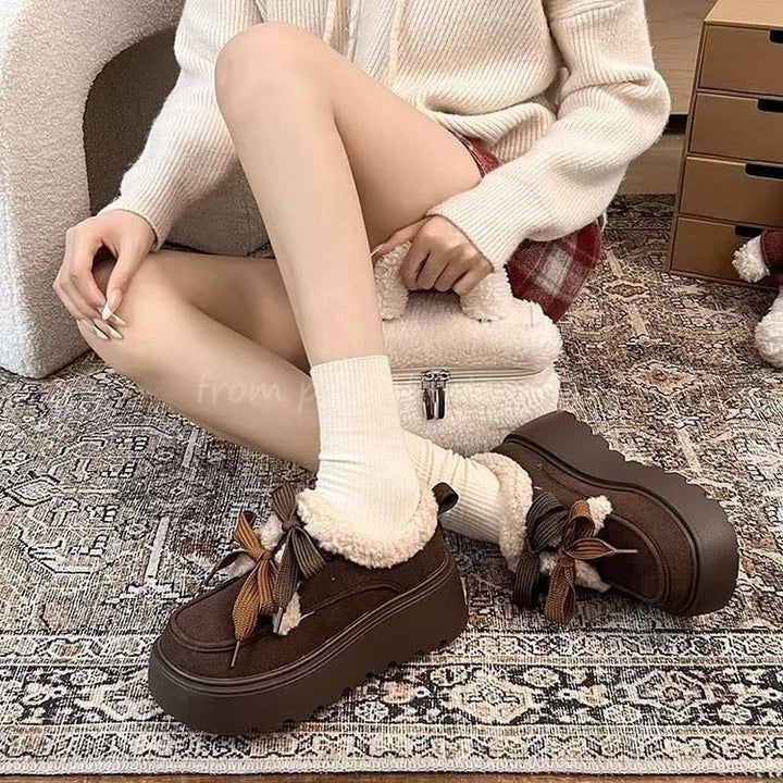 Women's comfortable and warm sneakers with cozy inner lining Mune Fashion