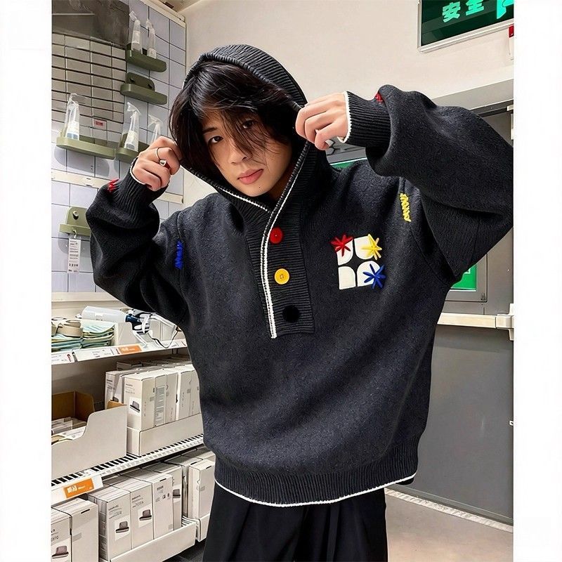 Men's hoodie with colorful appliqués Mune Fashion