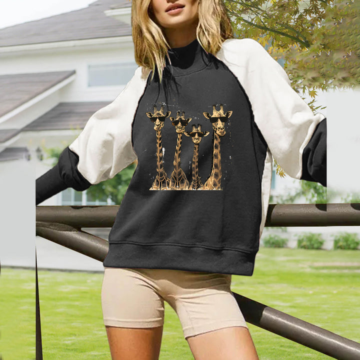 Women's casual oversized sweatshirt with high roll neck, raglan sleeves, and giraffe print Mune Fashion