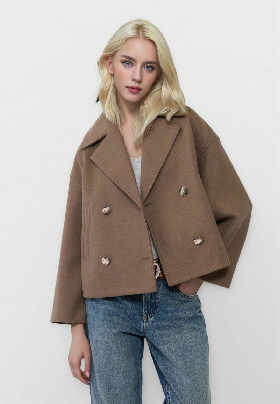 Women's short double-breasted wool blend coat jacket in boxy cut with wide lapel collar Mune Fashion