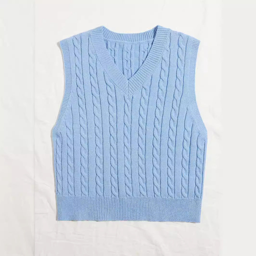 Women Knitted Sleeveless Cable Knit Sweater Vest with V-Neck Mune Fashion