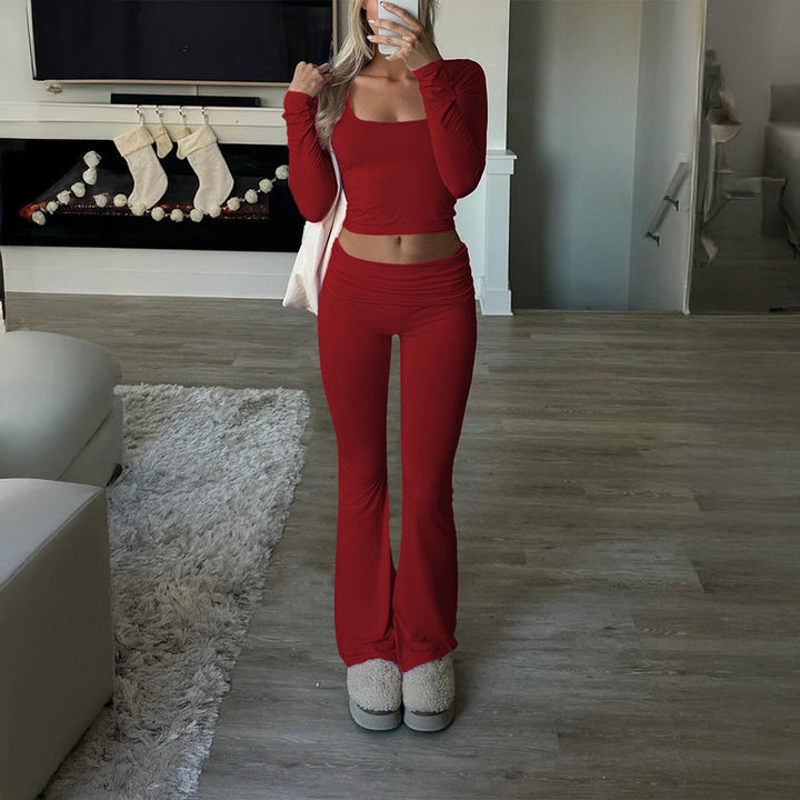 Women's figure-hugging cropped set with long-sleeve top with square neckline and flared high-waist yoga pants Mune Fashion