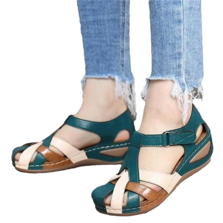 Women Comfortable Closed Strap Sandals with Adjustable Ankle Strap and Padded Comfort Sole Mune Fashion