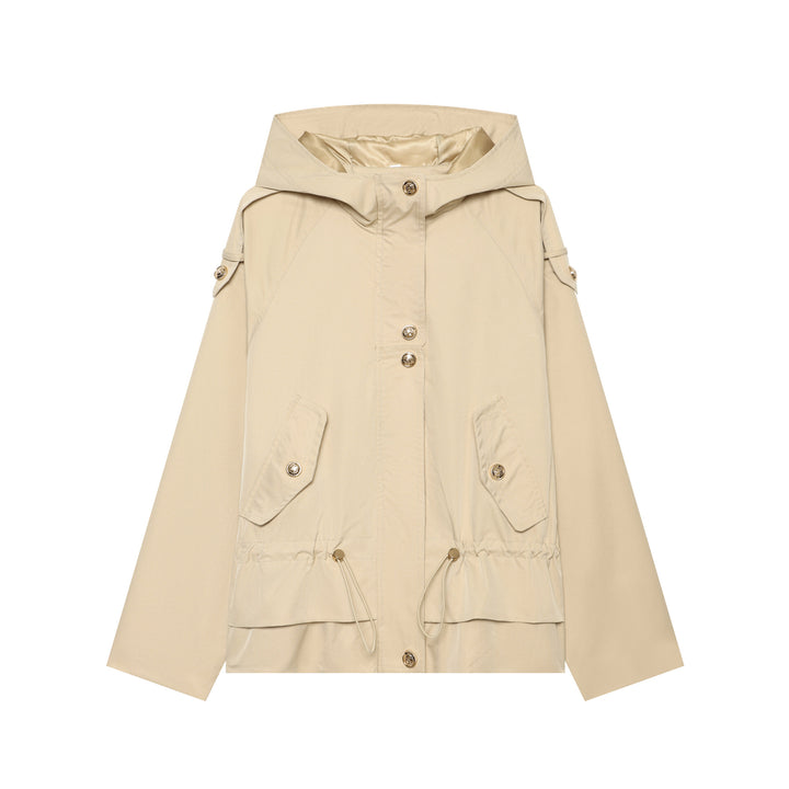 Women's lightweight adjustable hooded parka with drawstring, flap pockets and button placket Mune Fashion