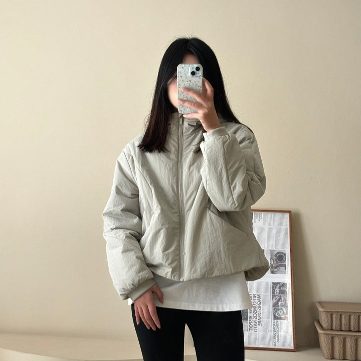 Women short cut light thermo hoodie jacket with oversized silhouette Mune Fashion
