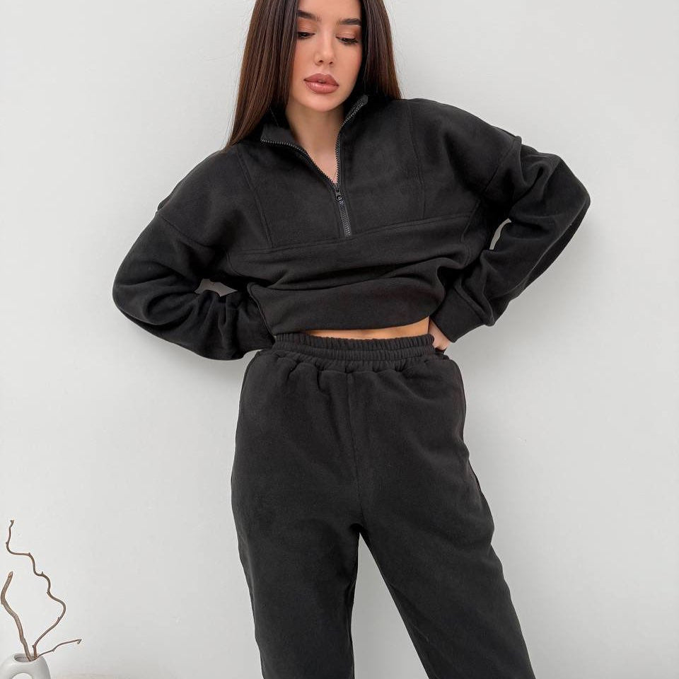 Women's Cozy Fleece Loungewear Set with Half Zipper and Elastic Jogging Pants Mune Fashion