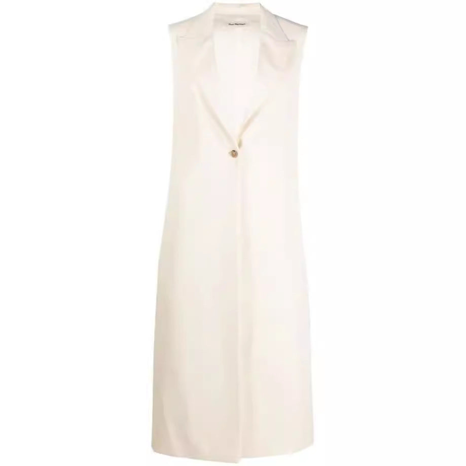 Women's Sleeveless Long Coat in Blazer Style with Shawl Collar and Tailored Seam Mune Fashion