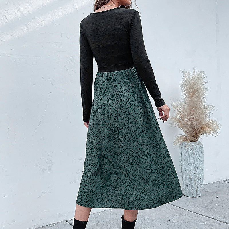 Women's midi dress with tailored rib knit top, V-neck and wide skirt Mune Fashion