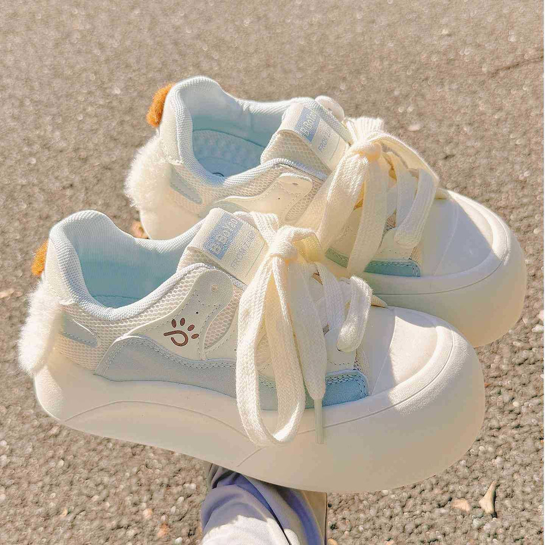 Women's sneaker with plush lining and flexible laces Mune Fashion