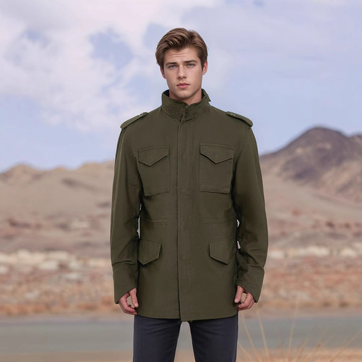Men's lightweight cotton field jacket with patch pockets and shoulder epaulets Mune Fashion