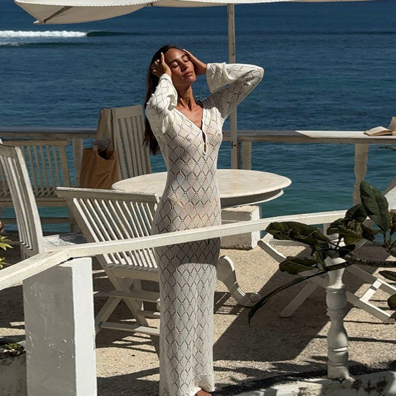 Women's crocheted maxi dress with deep V-neck and wide sleeves Mune Fashion