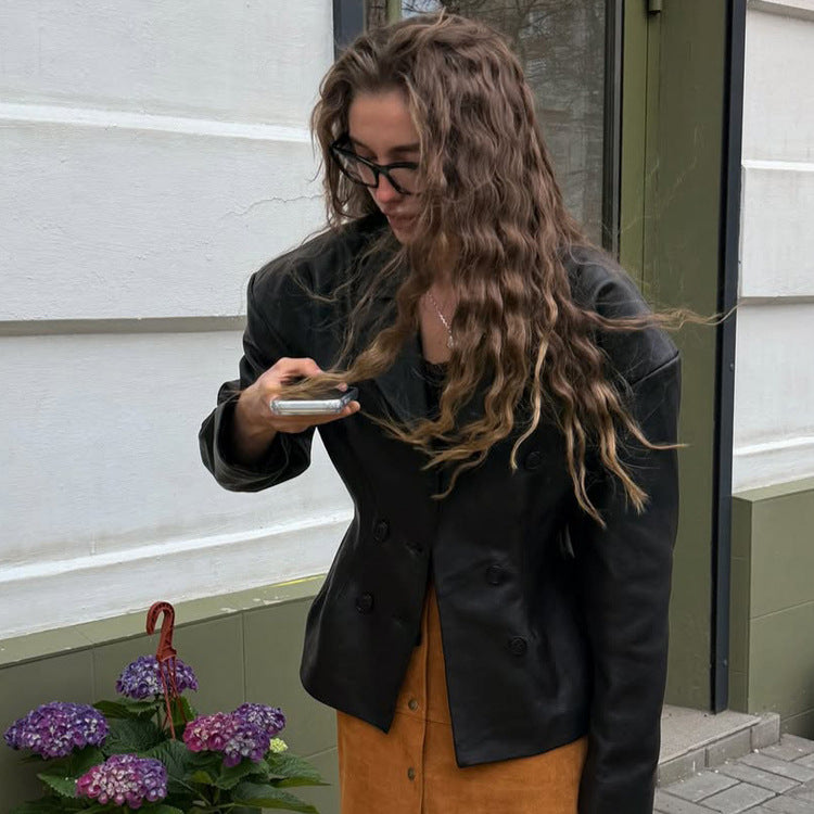Women Fashionable Blazer-Bomber made of vegan leather imitation with double-breasted front Mune Fashion