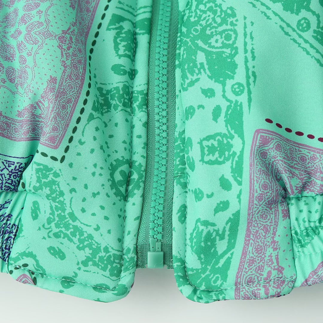 Women's cropped bomber jacket with bandana pattern and elastic hem Mune Fashion