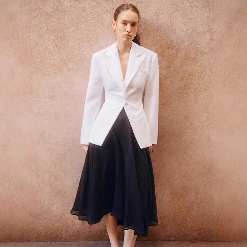 Women Tailored Blazer Coat with Sculptural Shoulder Area and Extended Cropped Silhouette Mune Fashion