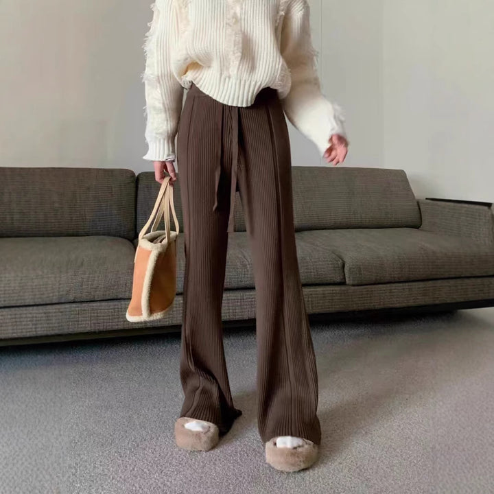 Ladies Elegant and Comfortable Pleated Pants Mune Fashion