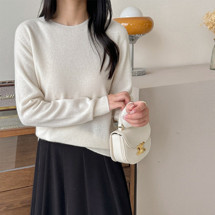 Women's Fine Crew Neck Sweater made of Cashmere Blend with Ribbed Cuffs Mune Fashion