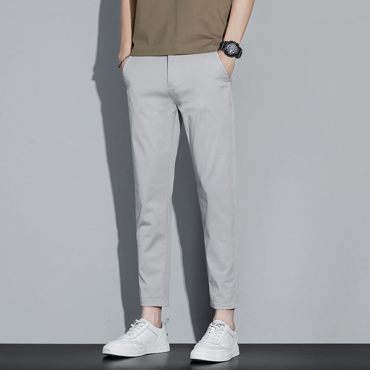 Men's elegantly cut casual pants with practical pockets Mune Fashion