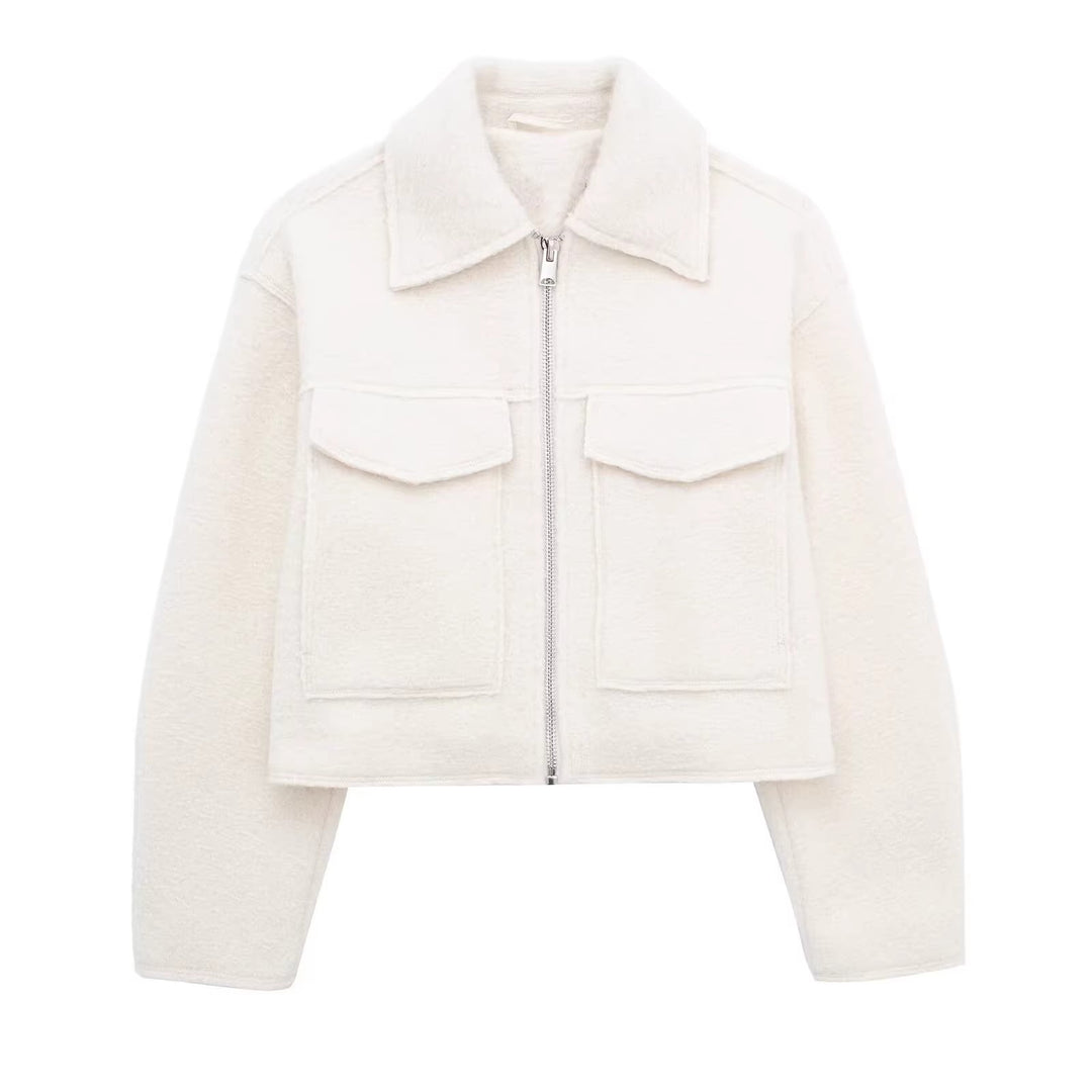 Women's Short Cut Sherpa Jacket with Zip and Flap Pockets Mune Fashion