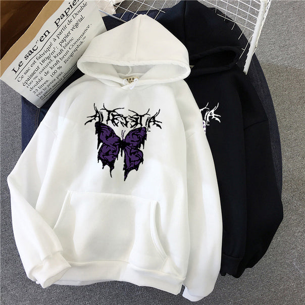 Women Oversize hoodie with gothic butterfly illustration and kangaroo pocket Mune Fashion