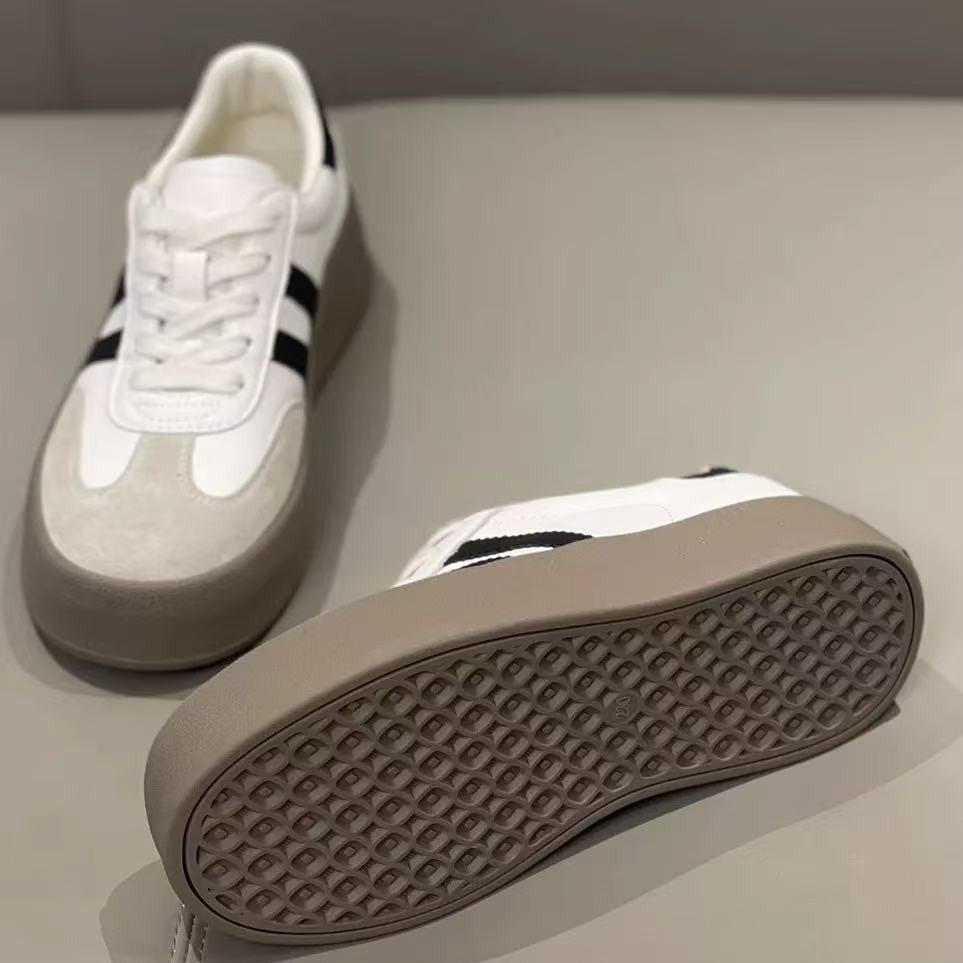 Women’s Platform Sneakers with Elegant Surface Structure and Non-Slip Sole Mune Fashion