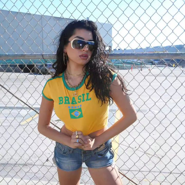 Women's short Ringer crop shirt with Brazil print and elastic cuffs Mune Fashion