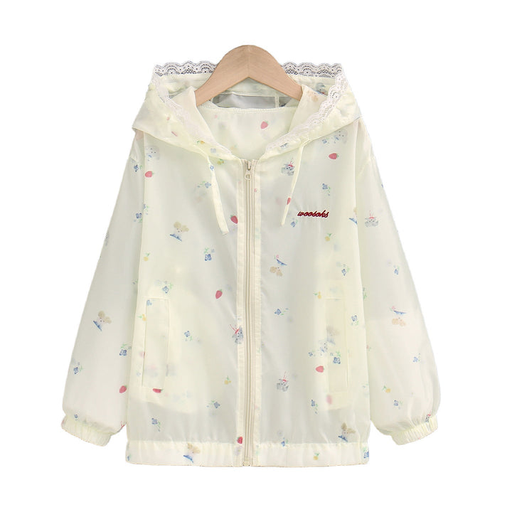 Women nan lightweight hooded summer jacket with lace trim, delicate allover print and zipper Mune Fashion
