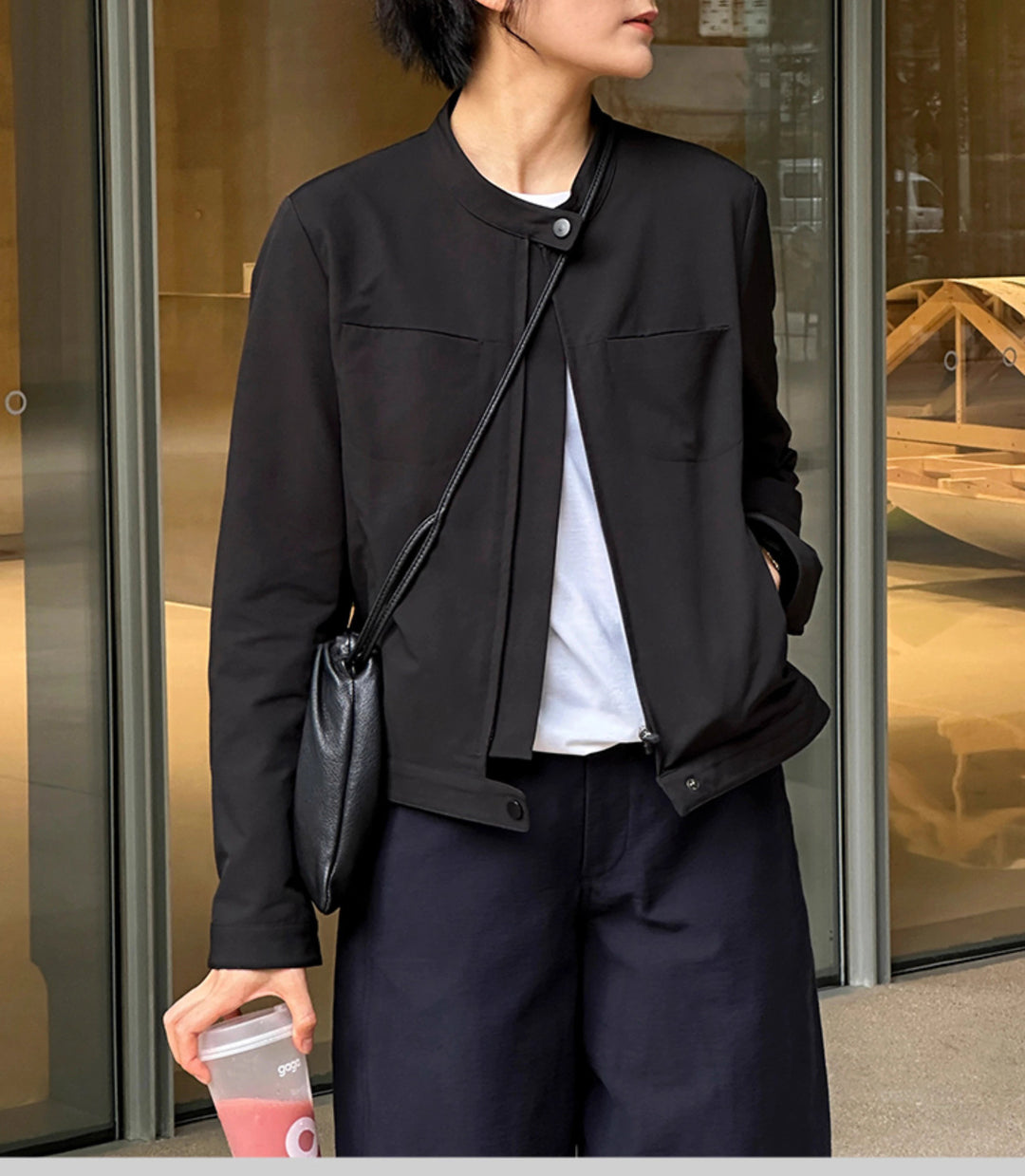 Women's urban transitional jacket with minimalist details Mune Fashion