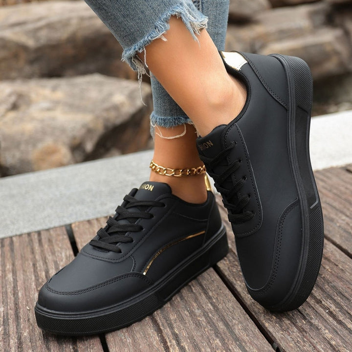 Women’s platform sneakers with golden decorative edge and cushioned comfort insole Mune Fashion