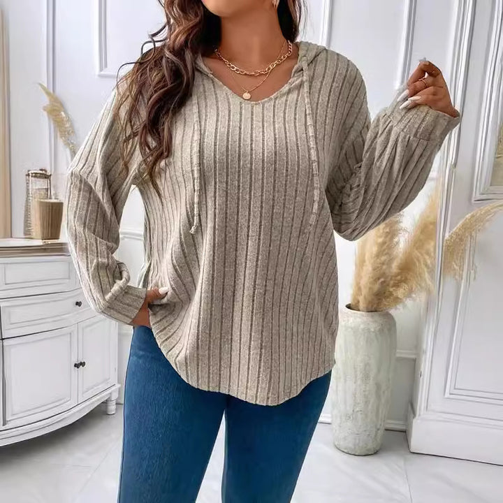 Women's ribbed hoodie made of fine knit with V-neck Mune Fashion