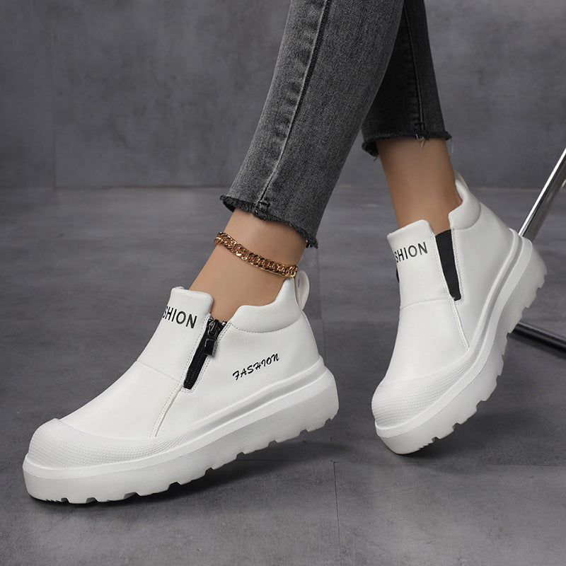 Women's platform sneakers with side zipper, padded comfort insole and profiled outsole Mune Fashion