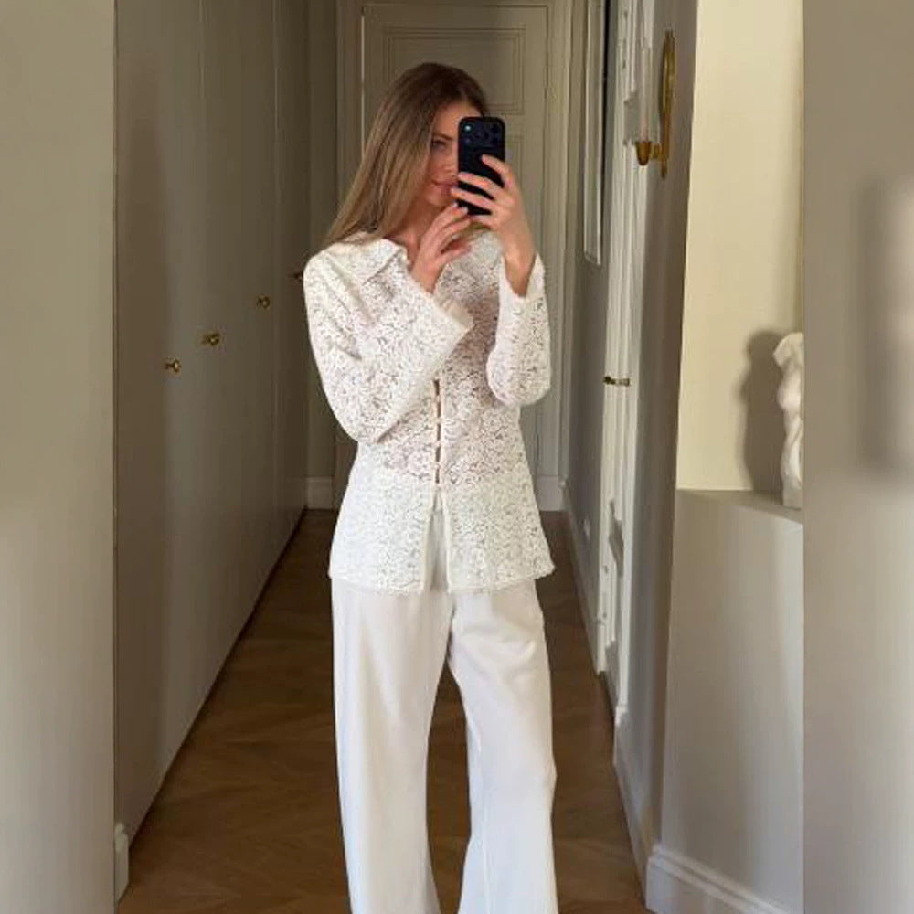 Women's lace blouse with floral lace, shirt collar and fabric ball button placket Mune Fashion