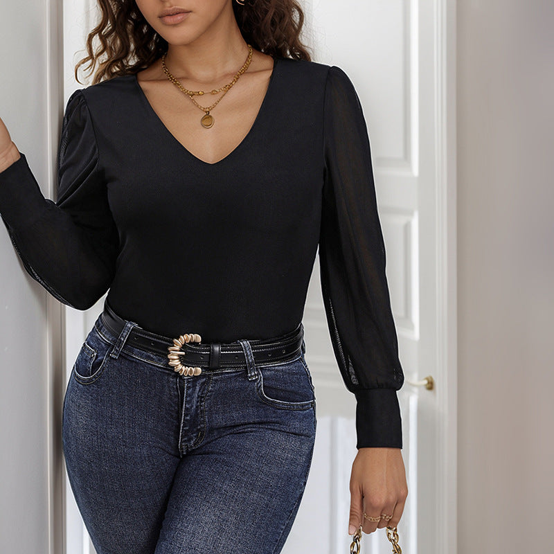 Women's Elegant Bodysuit with Deep V-Neck Mune Fashion