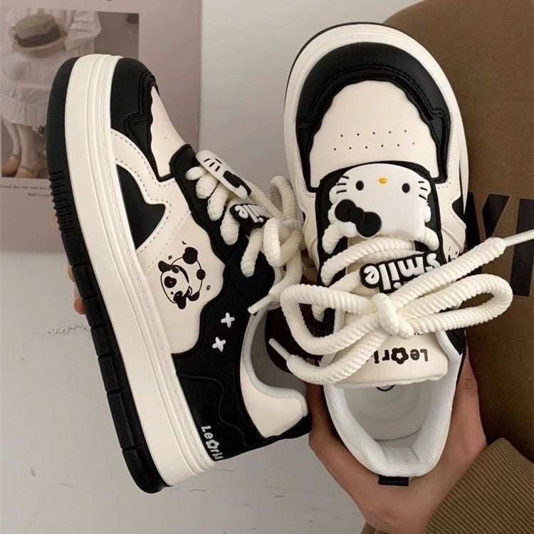 Women's chunky sneakers with panda motif, padded interior lining and robust profile sole Mune Fashion