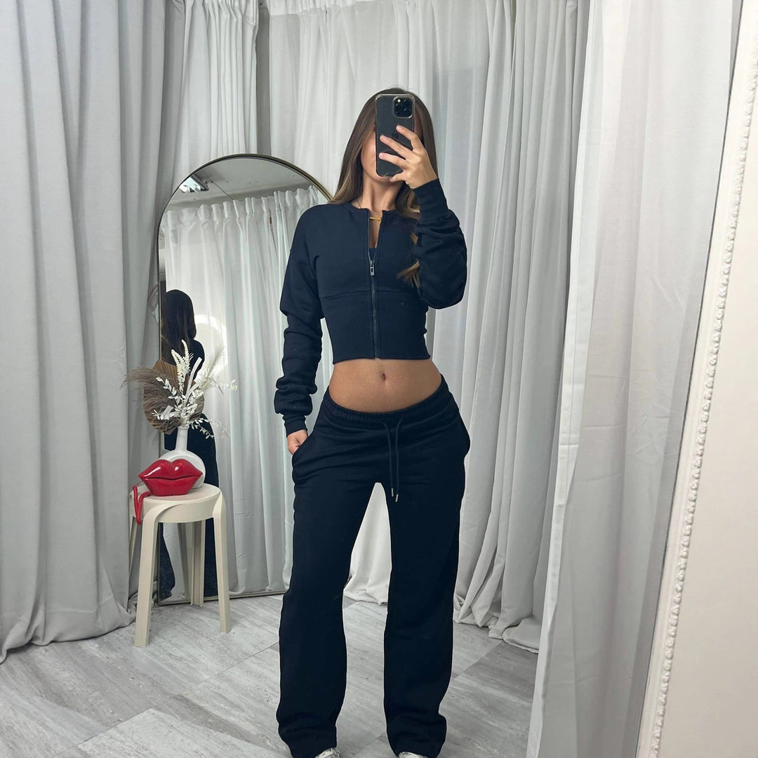 Women's short zip-cropped shirt with shaping waistband and wide relaxed sweatpants with drawstring Mune Fashion
