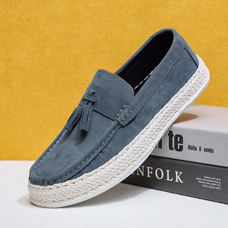 Men's fashionable moccasins with fresh design