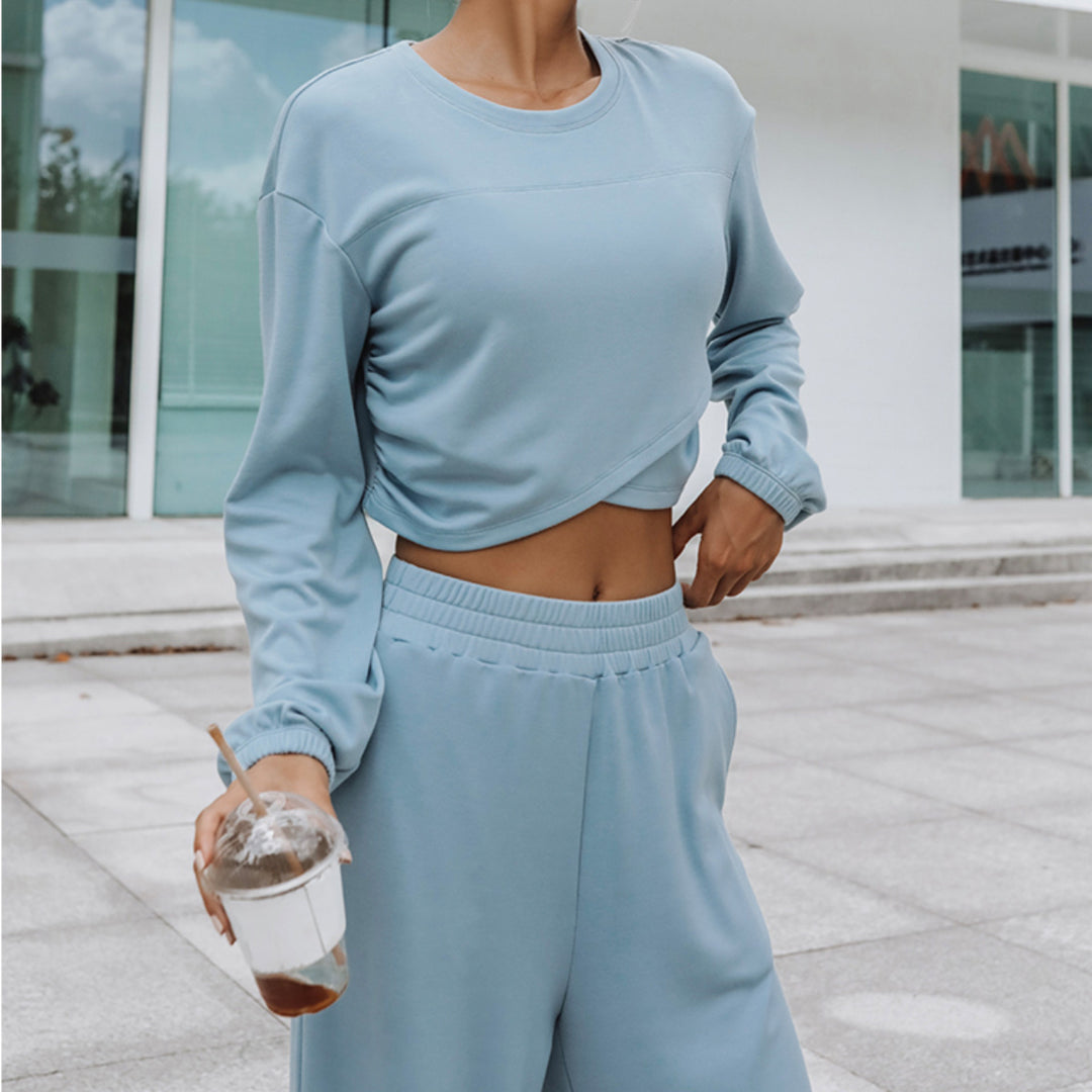 Women's wide lounge pants set with high comfort waistband and short sweatshirt Mune Fashion